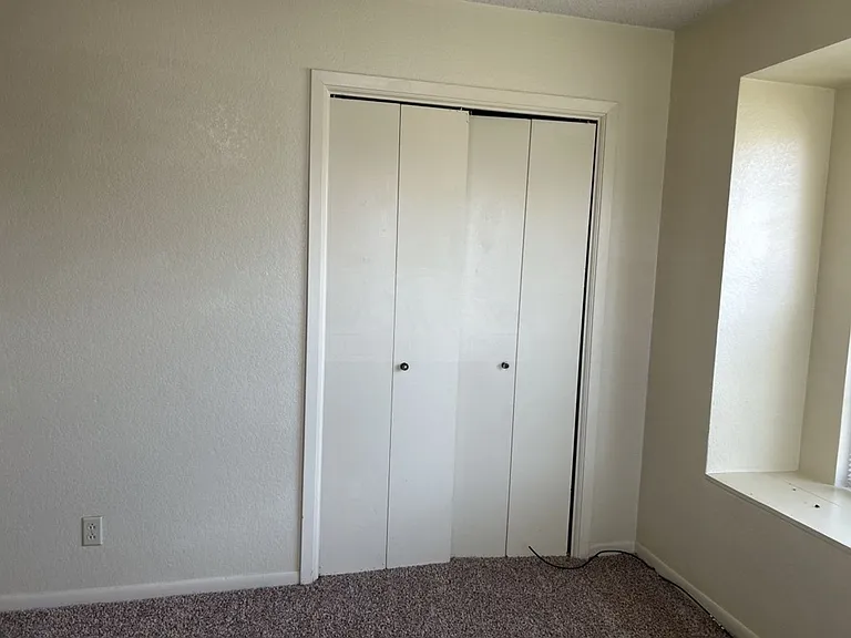 3319 Westrim Dr — Photo 16