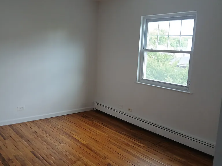66 Devoe Ave #2 — Photo 14