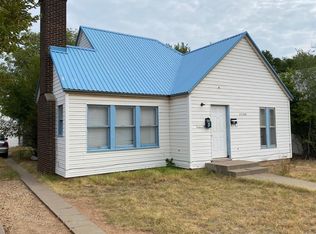 2220 15th St, Lubbock, TX 79401