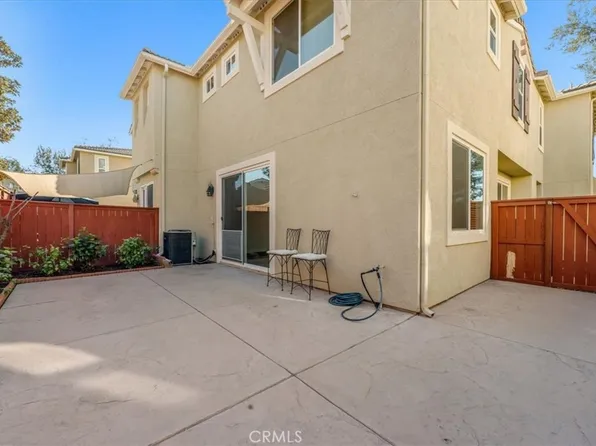 27518 Hazelhurst St Unit 2, Murrieta, CA 92562