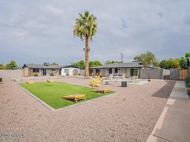 2 bed, 1.0 bath, 750 sqft, $1,450 — Photo 4