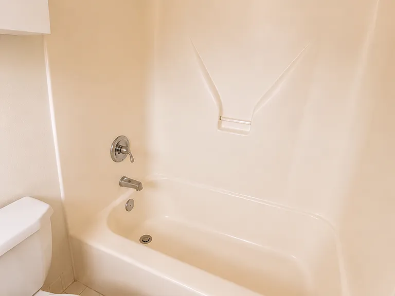 1251 Banks Aly NW #6 — Photo 17