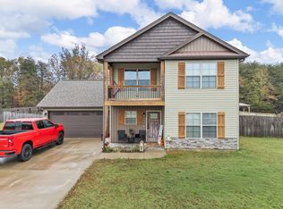 131 Manor House Ln, Chesnee, SC 29323