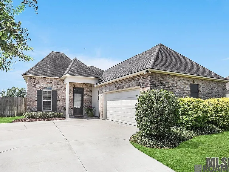 39307 Copperwood Ave — Photo 1