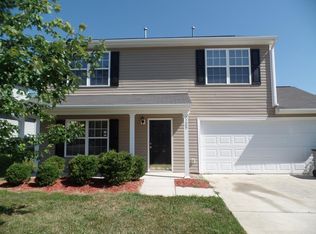 1120 Aprilia Ln, Dallas, NC 28034