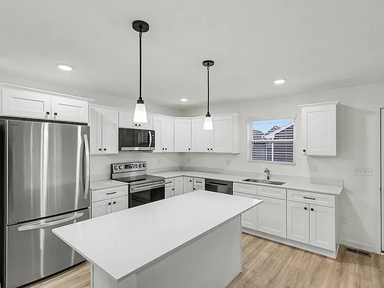 6118 Aurelius Rd — Photo 2