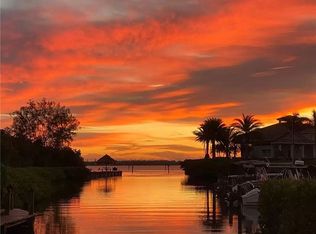 9615 Estuary Way APT 4, Sebastian, FL 32958