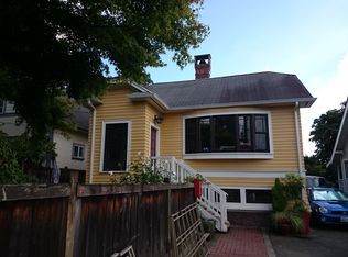 837 NE 57th St, Seattle, WA 98105