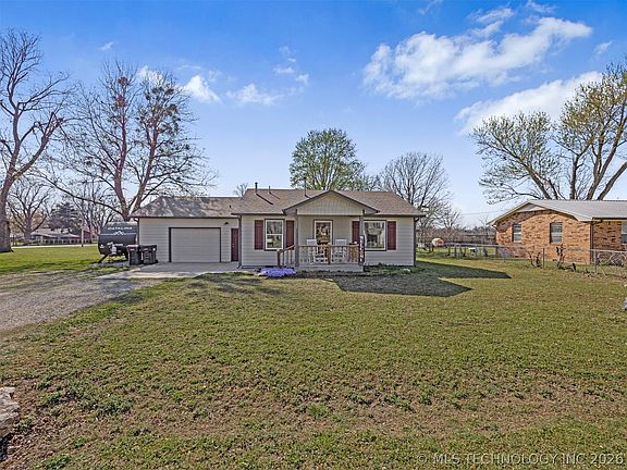 4th image of 125 Pecan St