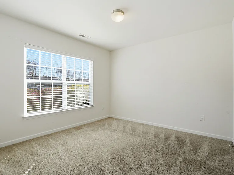 3916 Sabre Ln NW — Photo 16