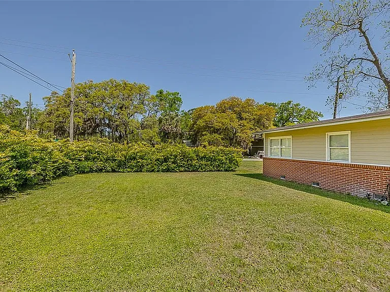 724 Lee St — Photo 18
