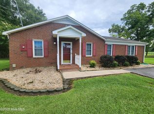 2489 Pocosin Rd, Ayden, NC 28513