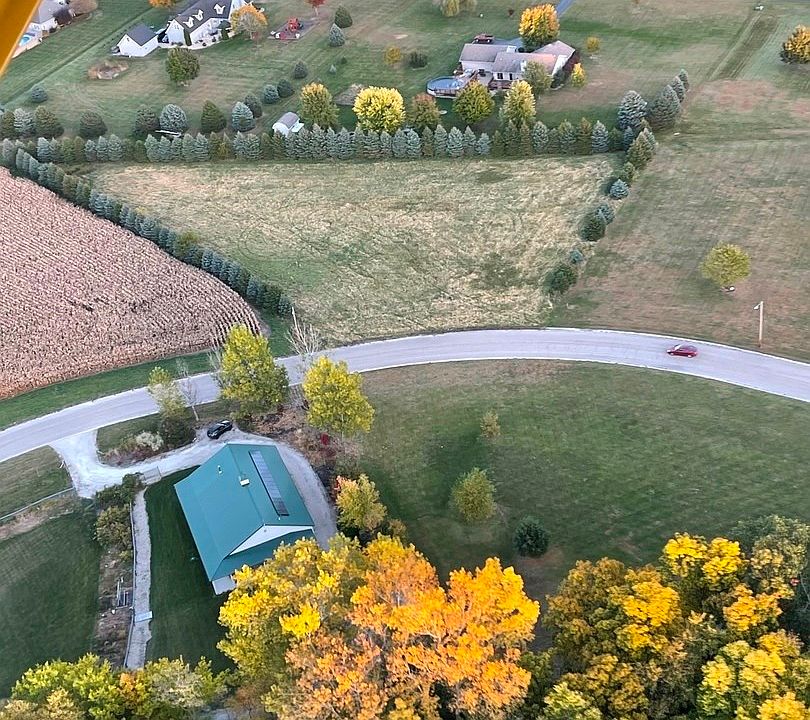 1st image of 28 Ehrenwald Dr