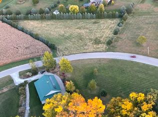 28 Ehrenwald Dr, Millington, IL 60537