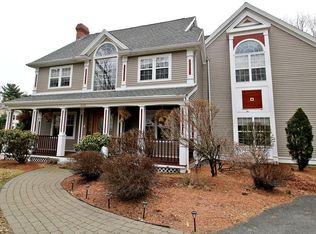 445 Essex St, Lynnfield, MA 01940
