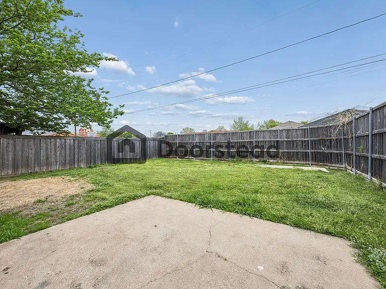 2803 Scottsbluff Dr — Photo 22