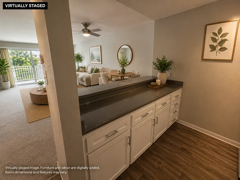 Tropic Sands Apartments — Photo 44
