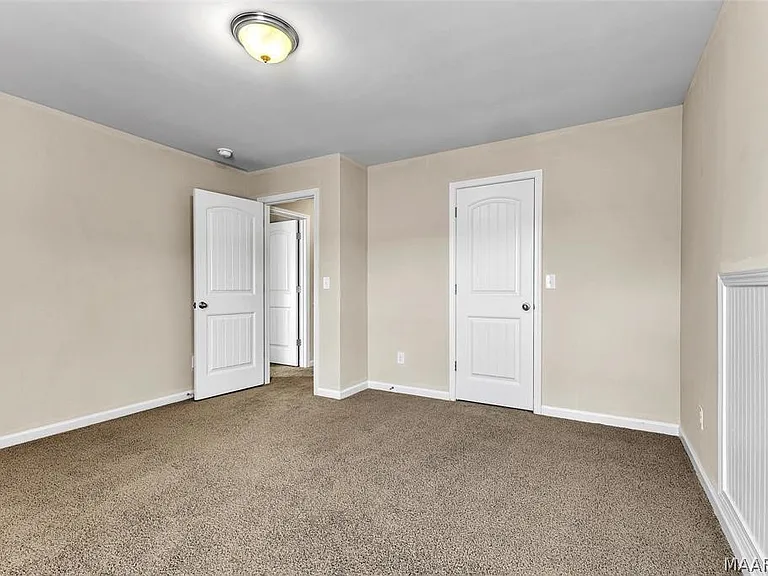 9348 Turnberry Park Dr — Photo 42