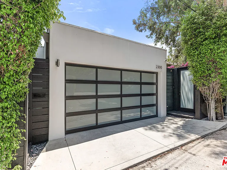 2300 Ronda Vista Dr — Photo 26