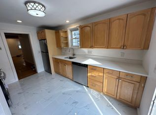 275 Gold St, South Boston, MA 02127