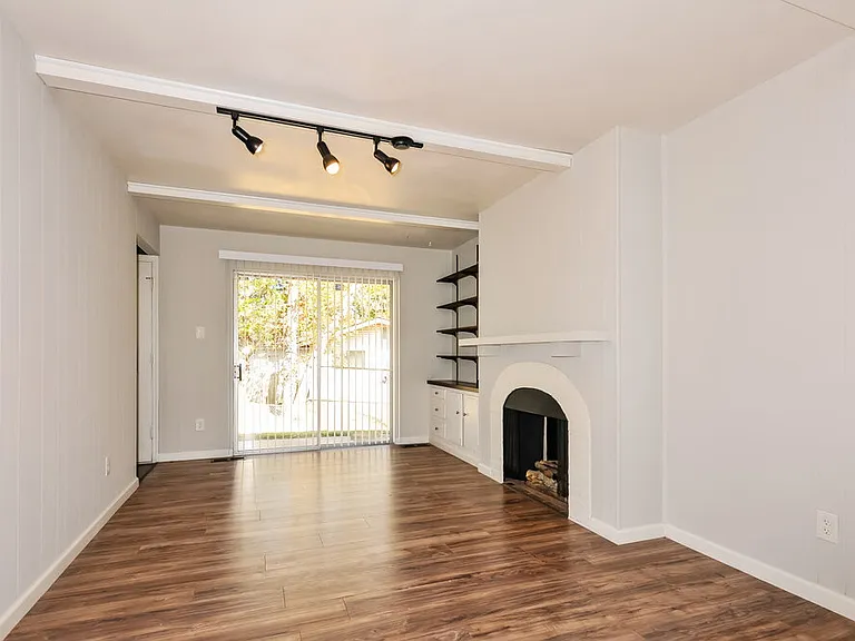 4973 Bristol Rock Rd — Photo 5