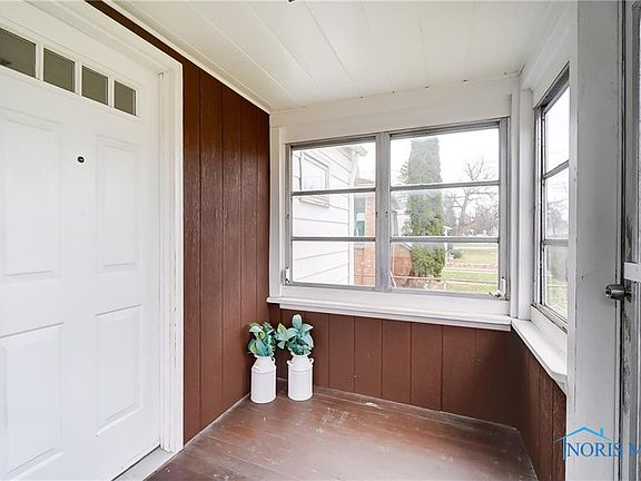 4th image of 2644 Arletta St