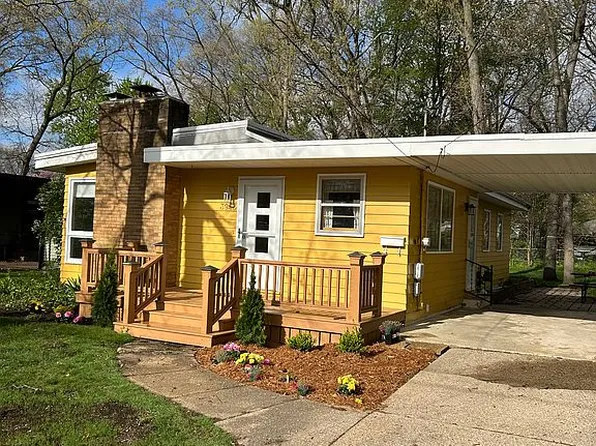 3943 Illinois Ave SW, Wyoming, MI 49509