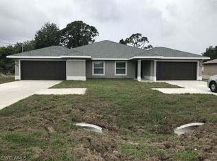 1129/1131 Gordon Ave S, Lehigh Acres, FL 33973