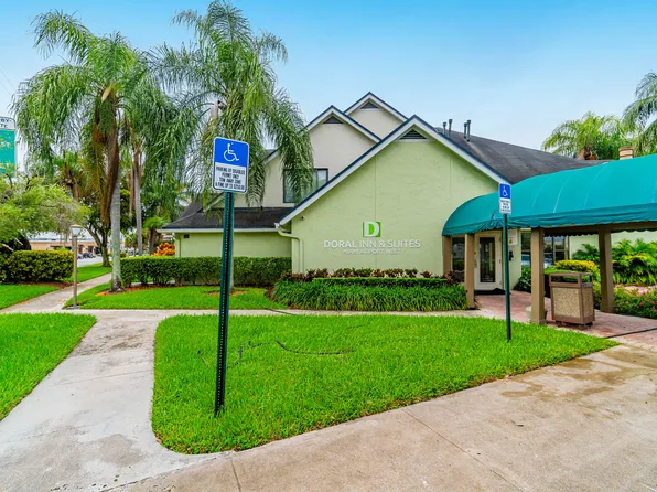 1212 NW 82nd Ave, Miami, FL