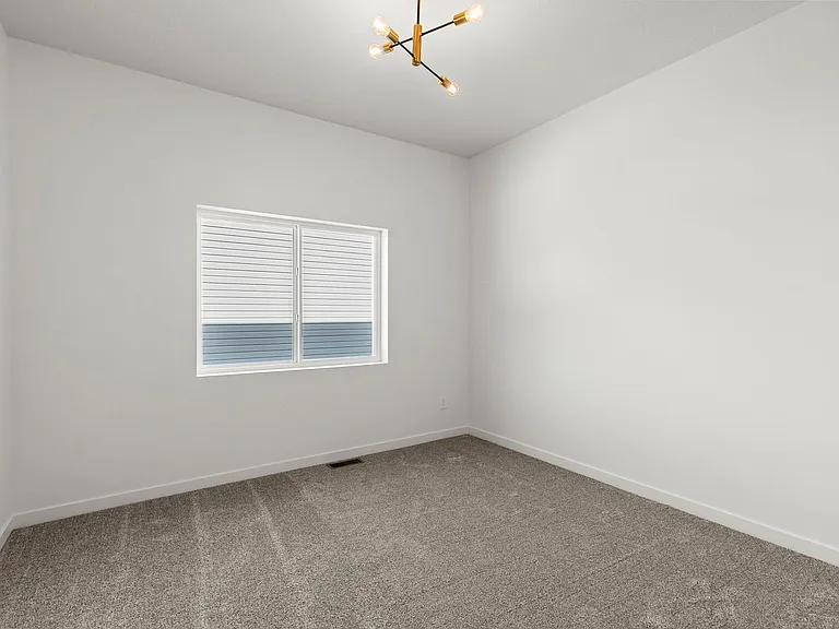 1311 SW 36th St — Photo 20