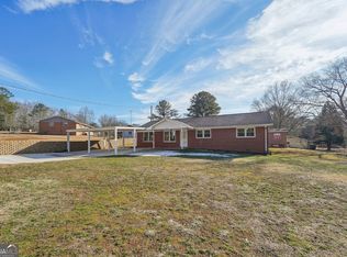 132 Witcher Cir, Newnan, GA 30263