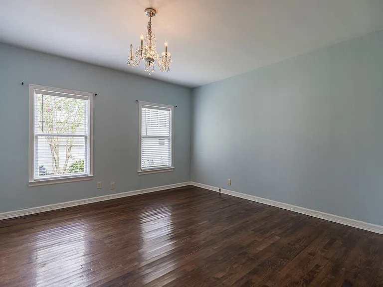 215 W Jessamine Ave — Photo 7