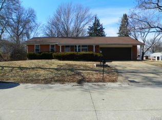 10909 Schoenfeld Ct, Saint Louis, MO