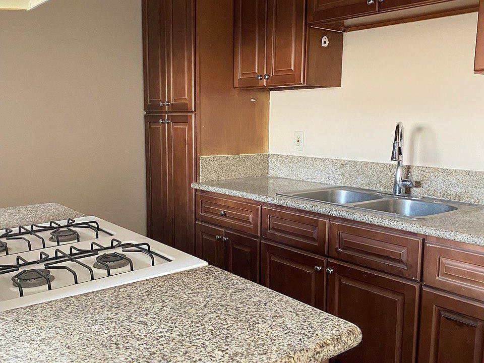 1st image of 1236 Wall Ave #2