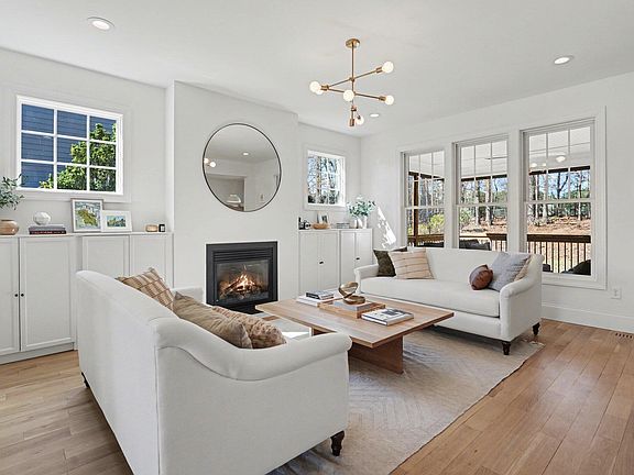 3rd image of 7224 Bedford Ridge Dr