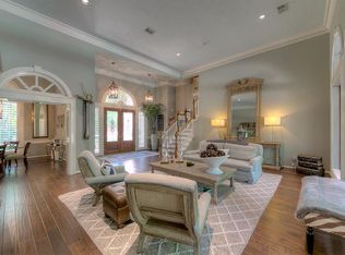 31 Southgate Dr, Spring, TX 77380