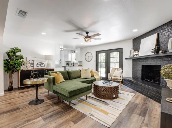 608 Lewis Dr, Hurst, TX 76054