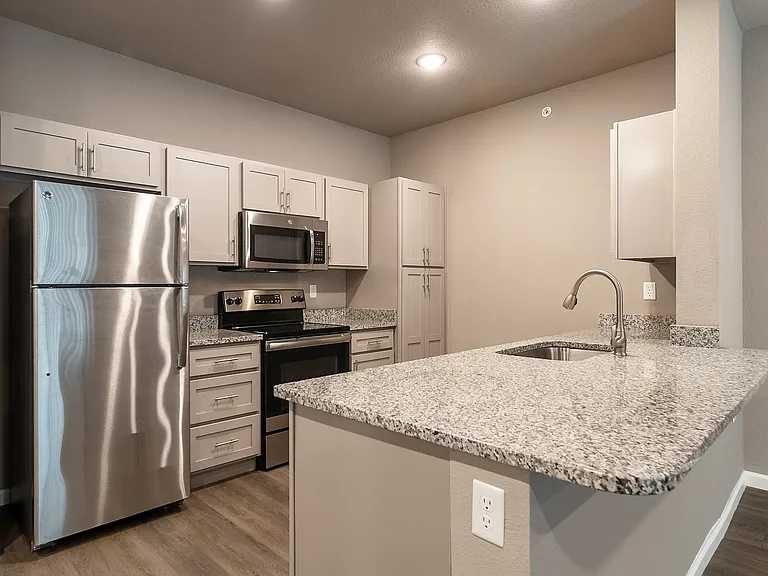Coryell Commons — Photo 80