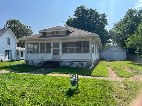 304 S Broad St, Toronto, KS 66777