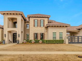 613 Rustic Ridge Dr, Heath, TX 75032