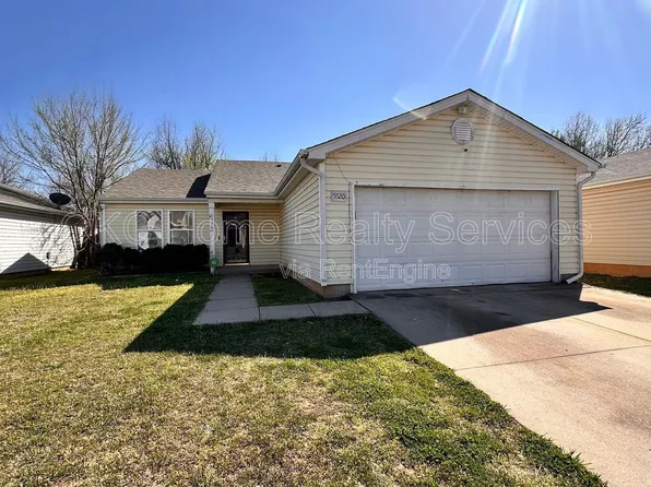 5520 Bush Creek Way, Oklahoma City, OK 73117