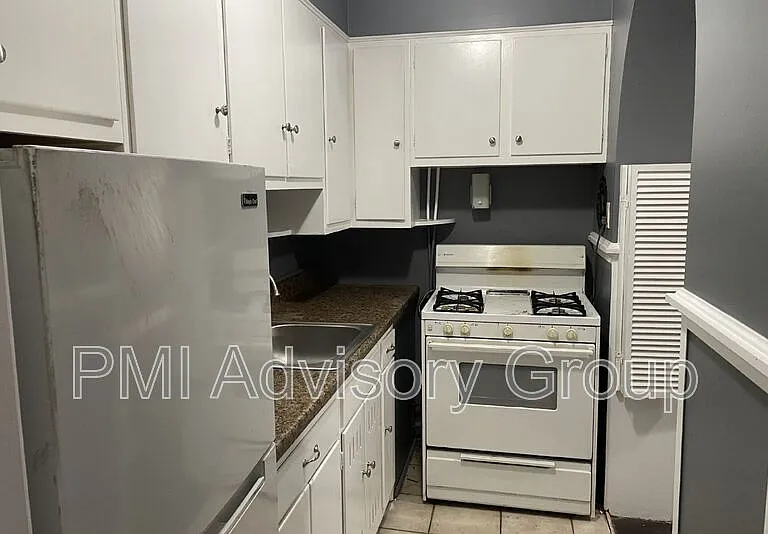 3220 SW Huntoon St #2 — Photo 9