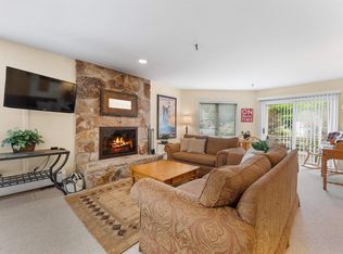 43 High Point Dr #D-11, Jamaica, VT 05343