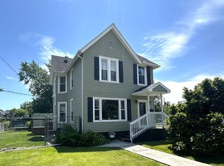 1024 E Brooks St, Galesburg, IL 61401
