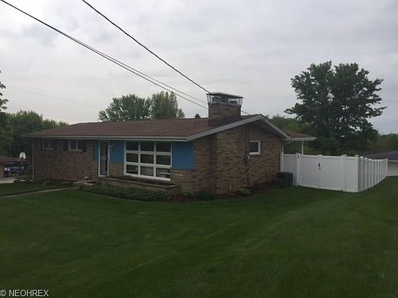 2nd image of 2307 Carlene Ave SW