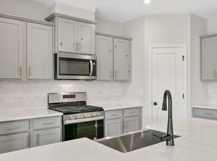 683 Whistle Post Dr, Selma, NC 27576