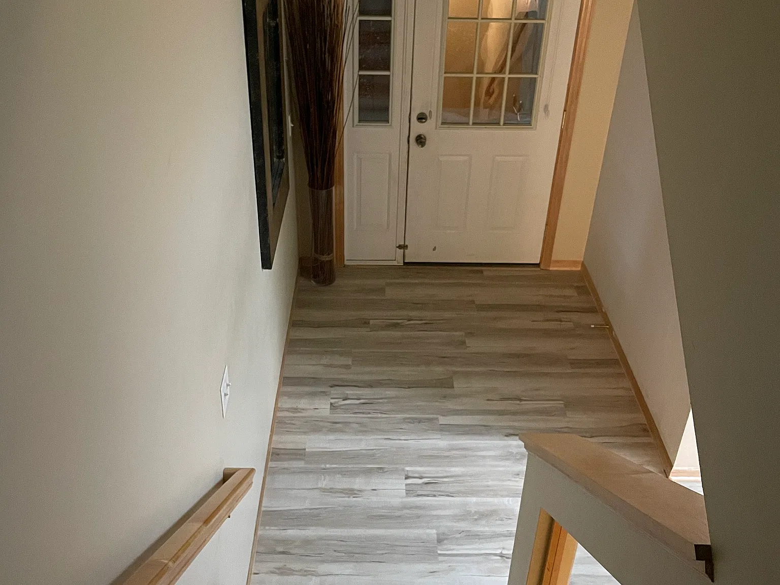 3 bed, 2440 sqft, $2,325 — Photo 2