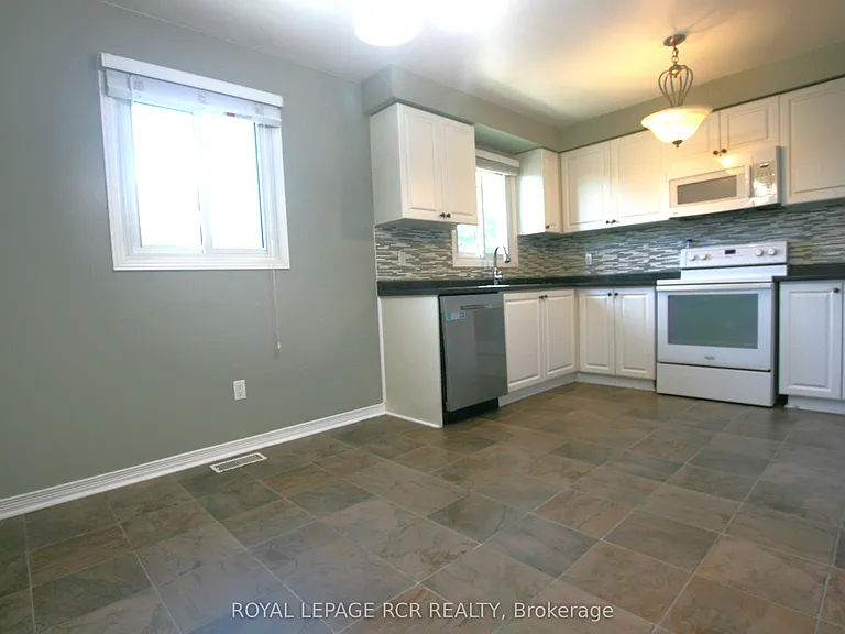 349 Lisa Marie Dr — Photo 6