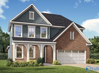 135 Berry Cove Ave, New Market, AL 35761