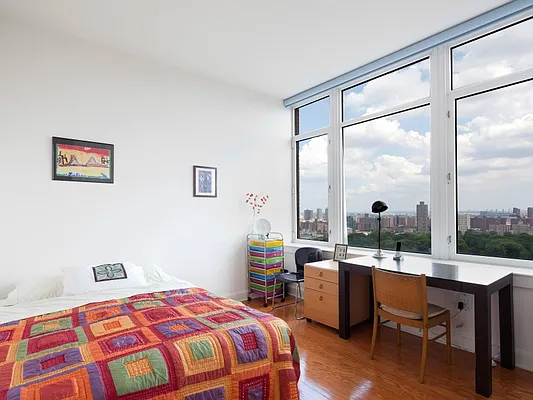 Sold by Sotheby's International Realty | media 5